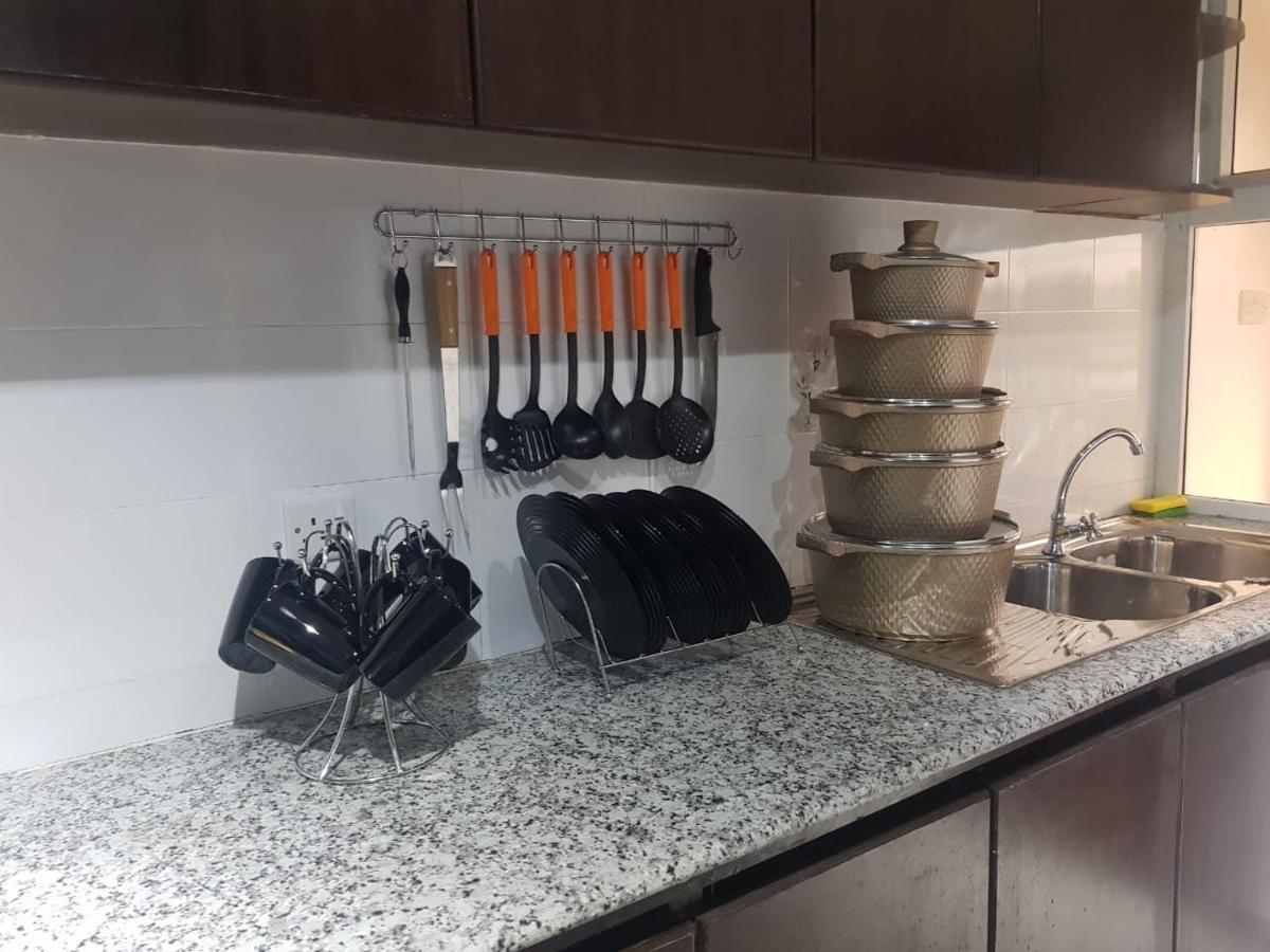 Jacky'S Fully Furnished Apartments 纳库鲁 外观 照片