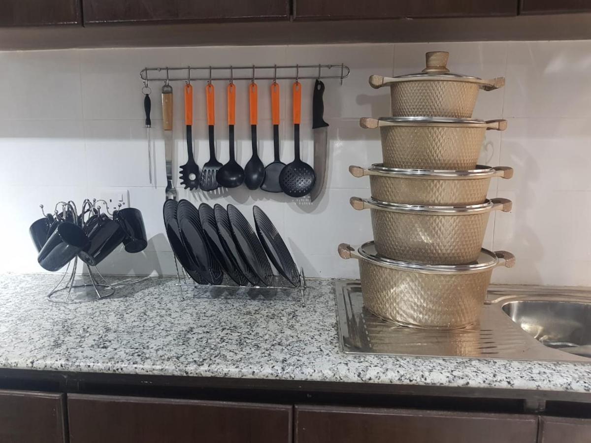 Jacky'S Fully Furnished Apartments 纳库鲁 外观 照片