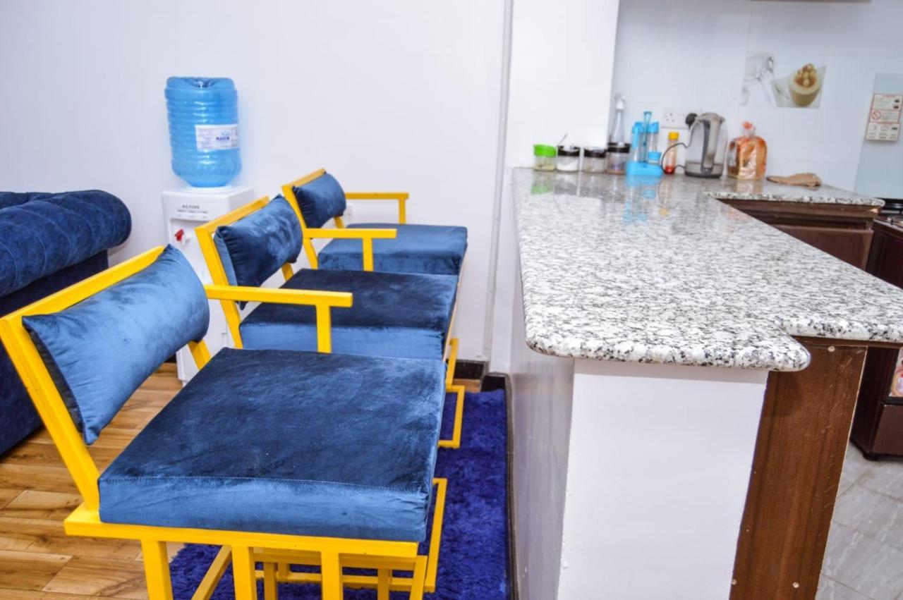 Jacky'S Fully Furnished Apartments 纳库鲁 外观 照片