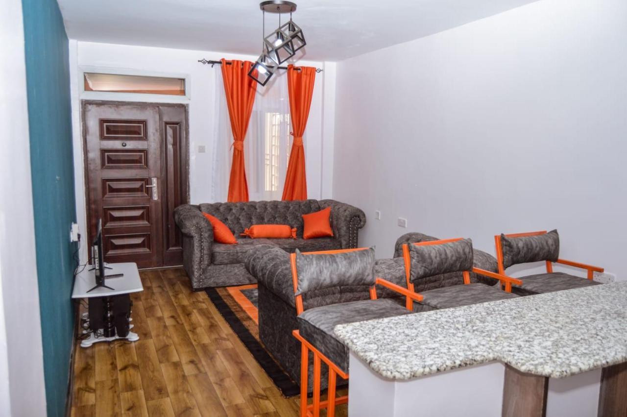 Jacky'S Fully Furnished Apartments 纳库鲁 外观 照片