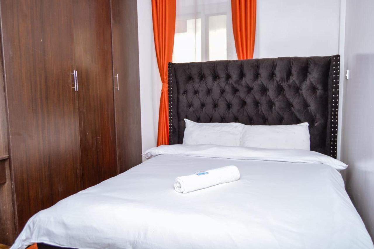 Jacky'S Fully Furnished Apartments 纳库鲁 外观 照片