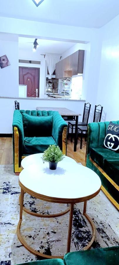 Jacky'S Fully Furnished Apartments 纳库鲁 外观 照片